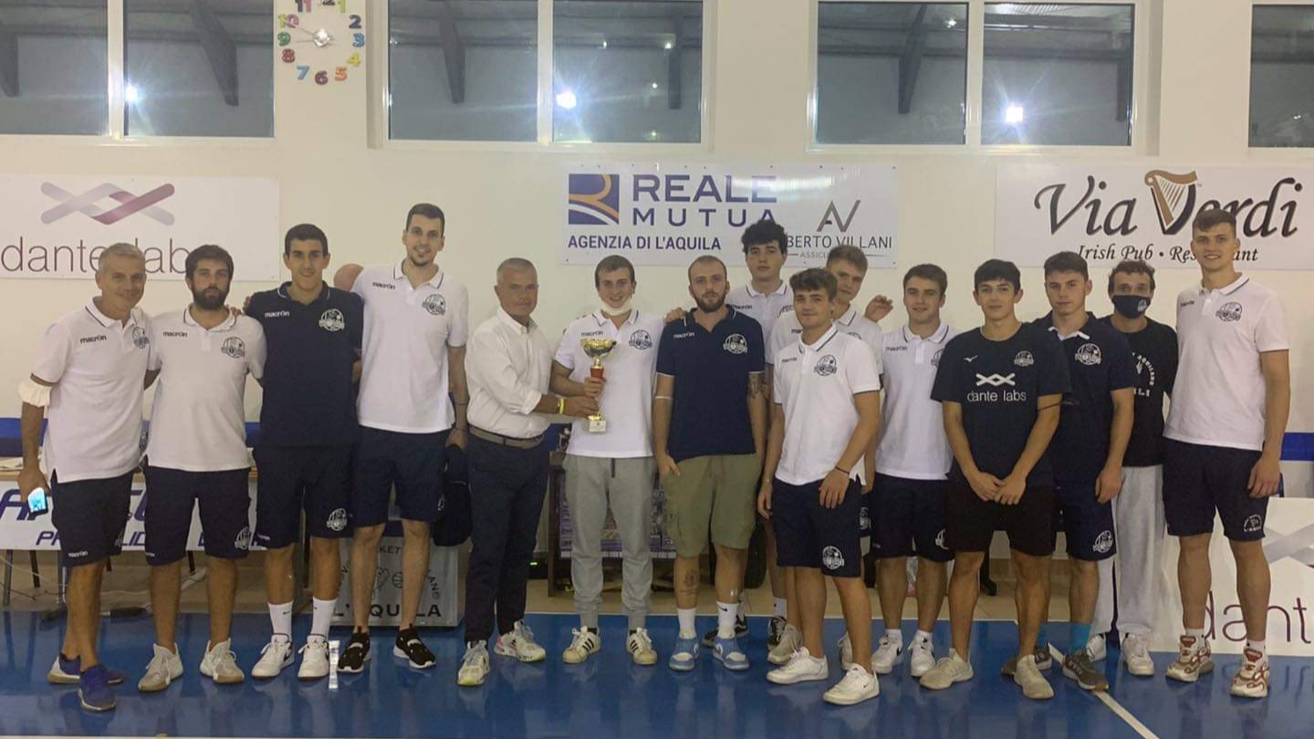 2122-aqbasket.jpg