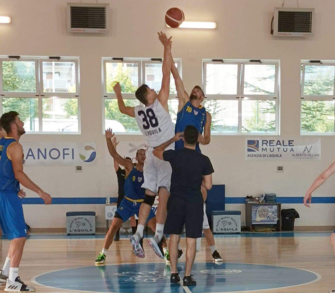 Basket-laquila.jpg