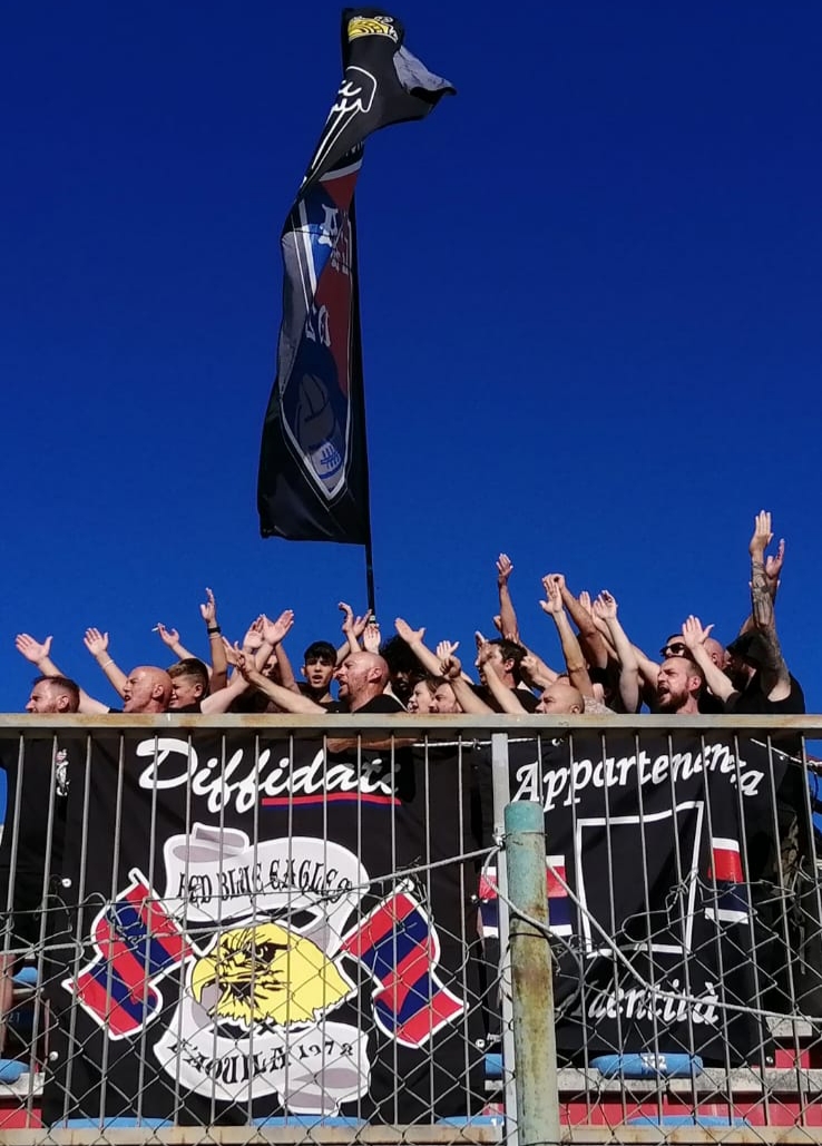 Redblueeagles2.jpg